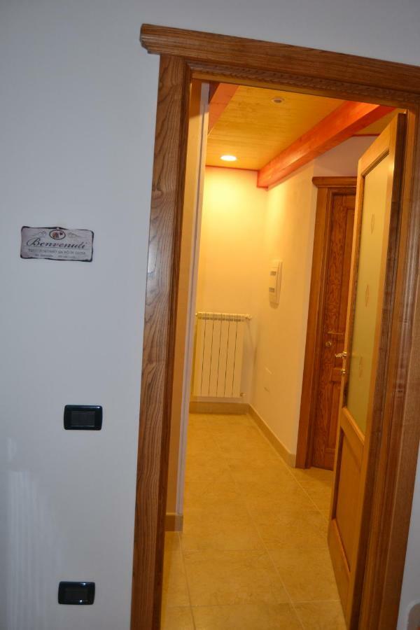 B&B Gennargentu ฟอนนิ ภายนอก รูปภาพ